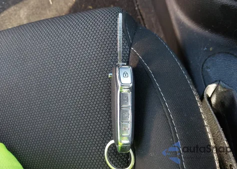 2024 Kia Forte Lxs z USA, uszkodzony, nr VIN 3KPF24AD8RE695667